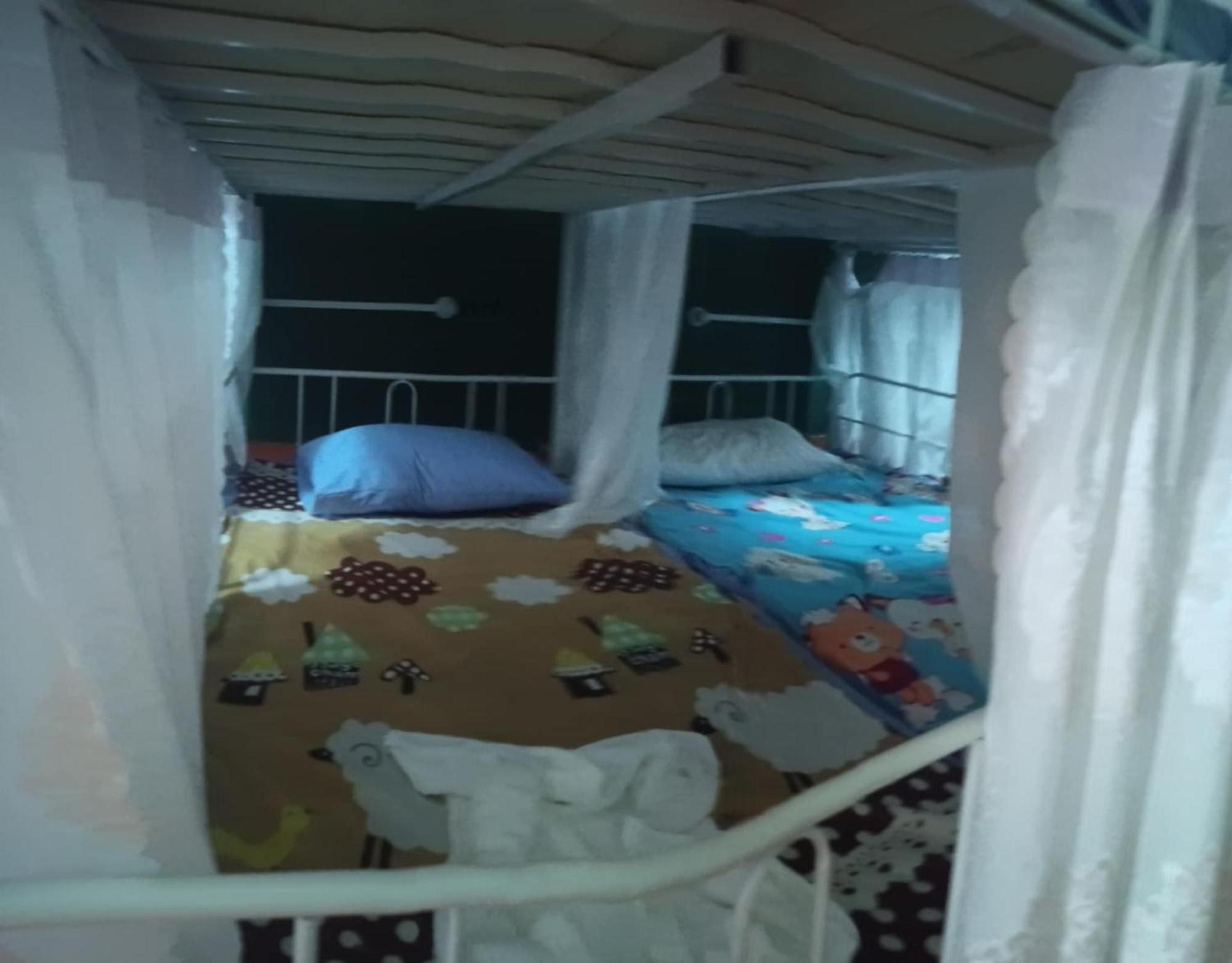 Hostel Neva Paris Pakse Extérieur photo